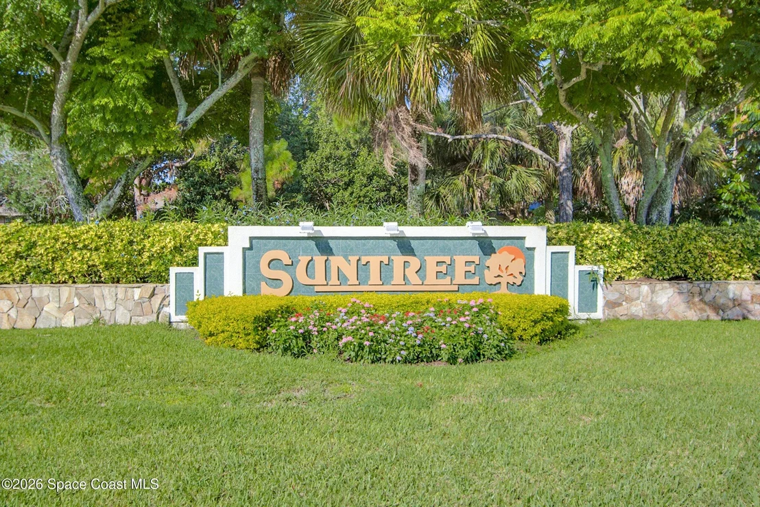 Photo of 699 Palmer Way
