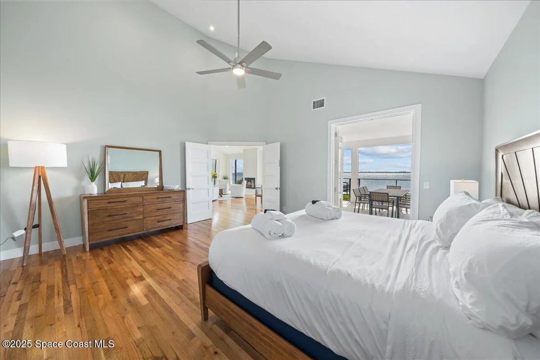 Photo of 182 Bayshore Drive