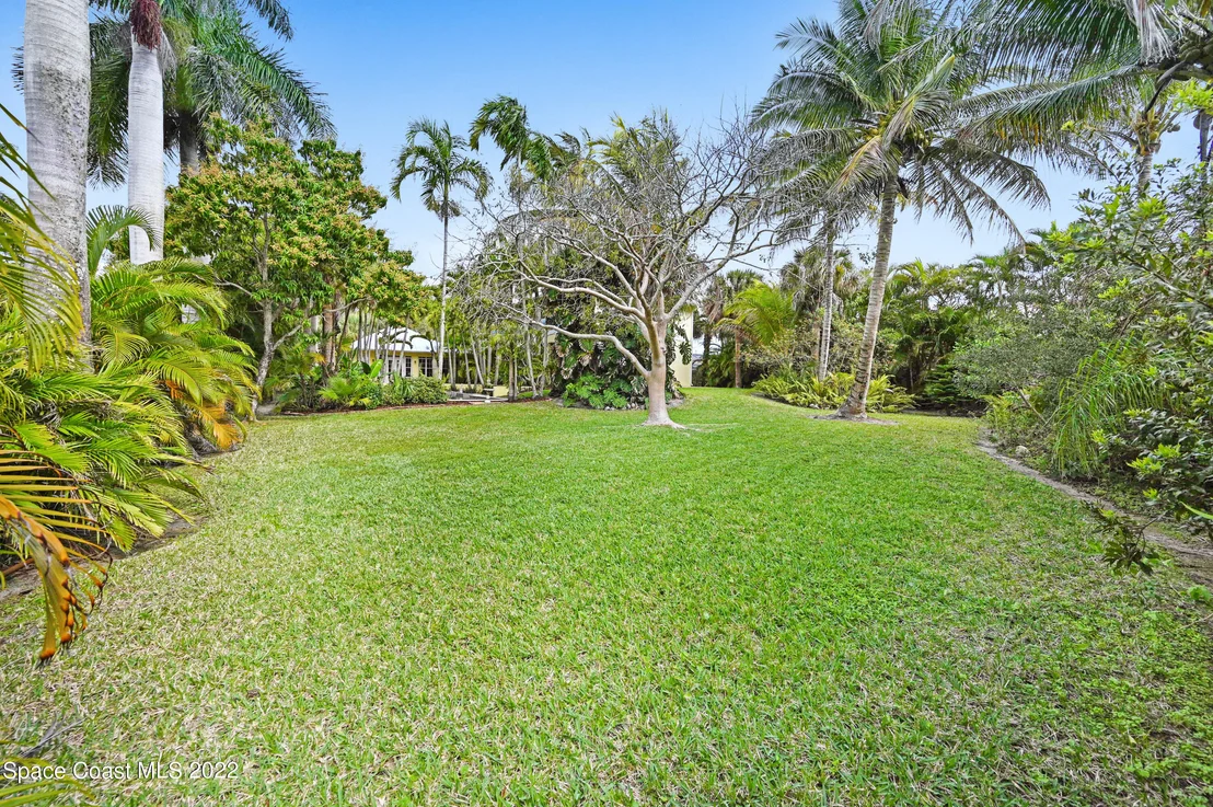 Photo of 155 Bayshore Drive