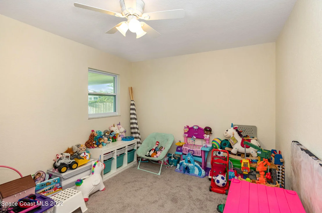 Photo of 723 Apollo Circle NE