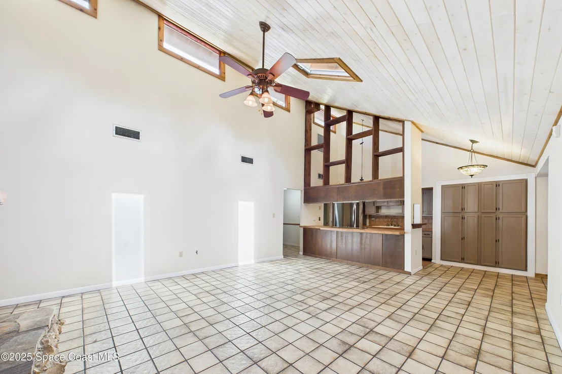 Photo of 3583 James Road