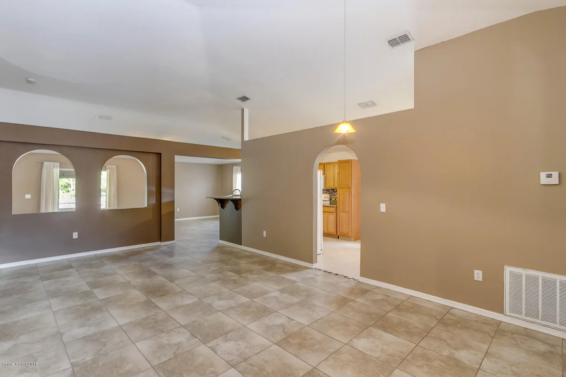 Photo of 459 Macon Drive