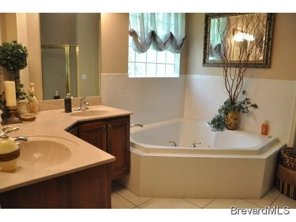 Photo of 1710 Hidden Lake Drive