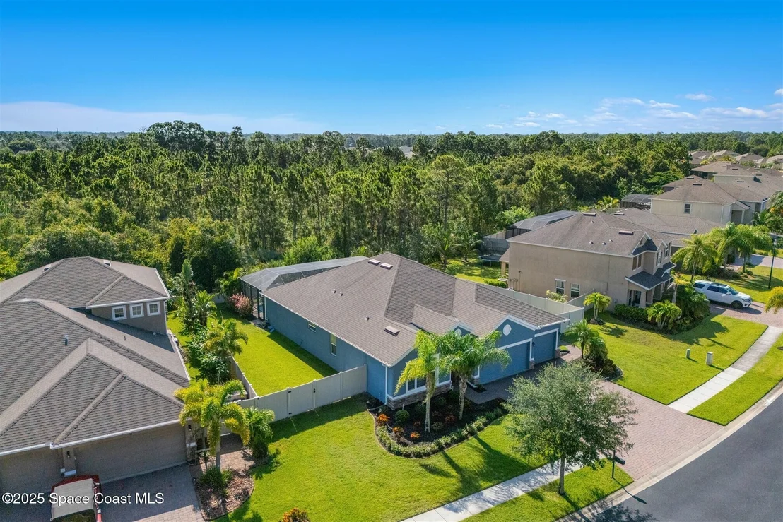 Photo of 541 Stonebriar Drive