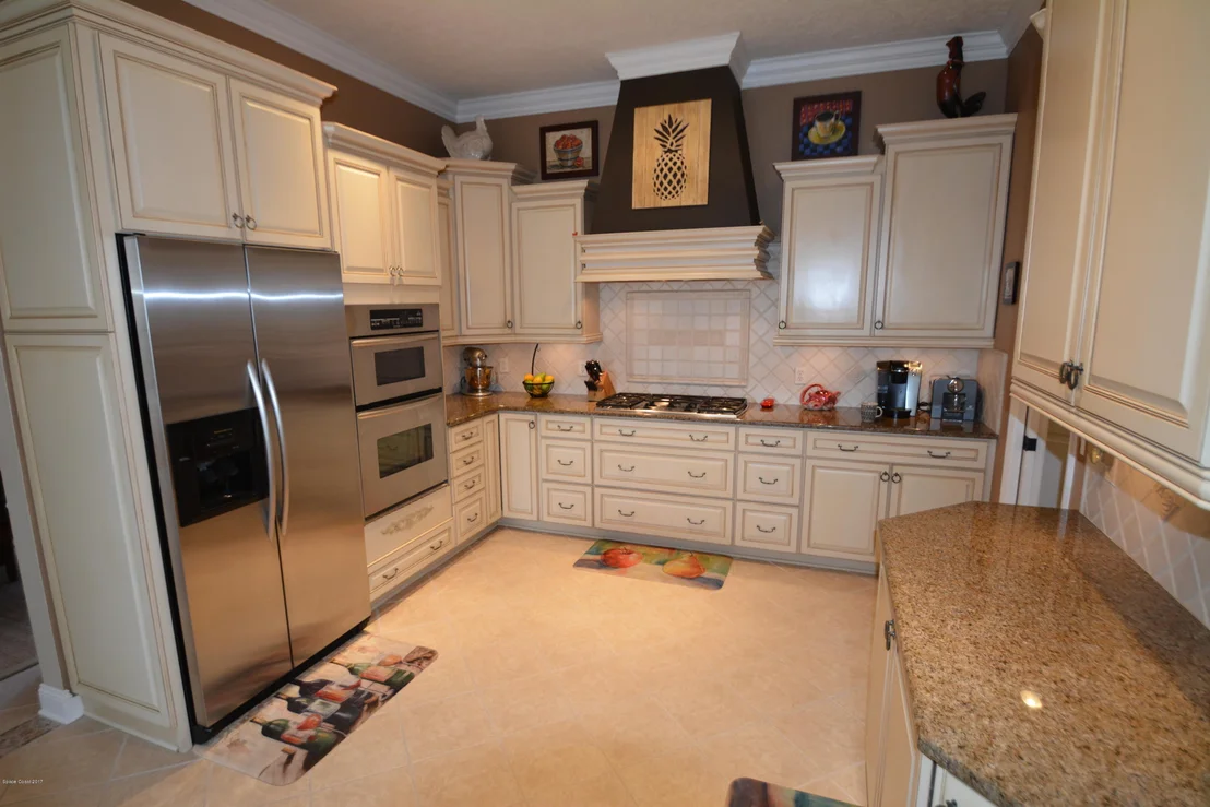 Photo of 2741 Englewood Drive