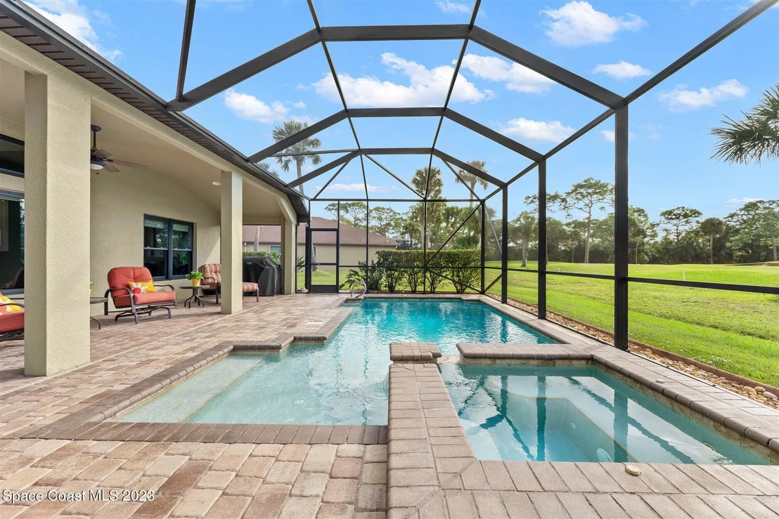 Photo of 1498 Outrigger Circle