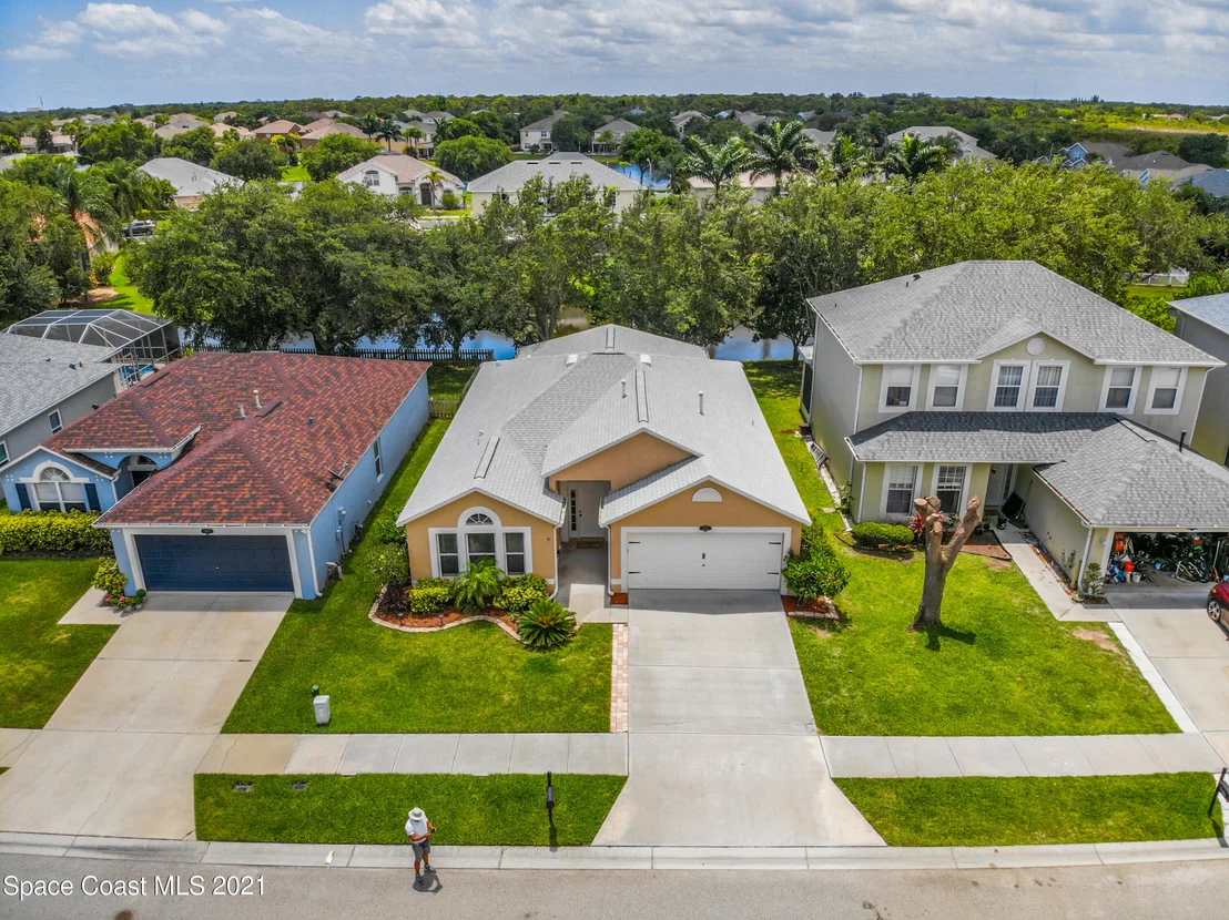 Photo of 4087 Four Lakes Drive