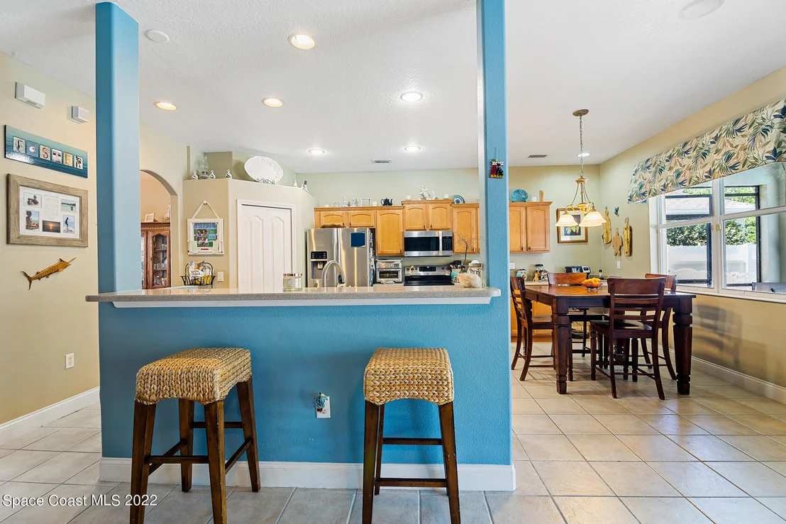 Photo of 1700 Bridgeport Circle