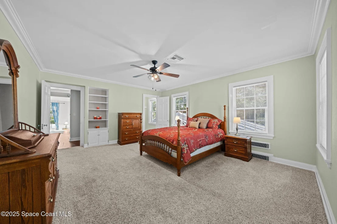 Photo of 875 N Indian River Drive
