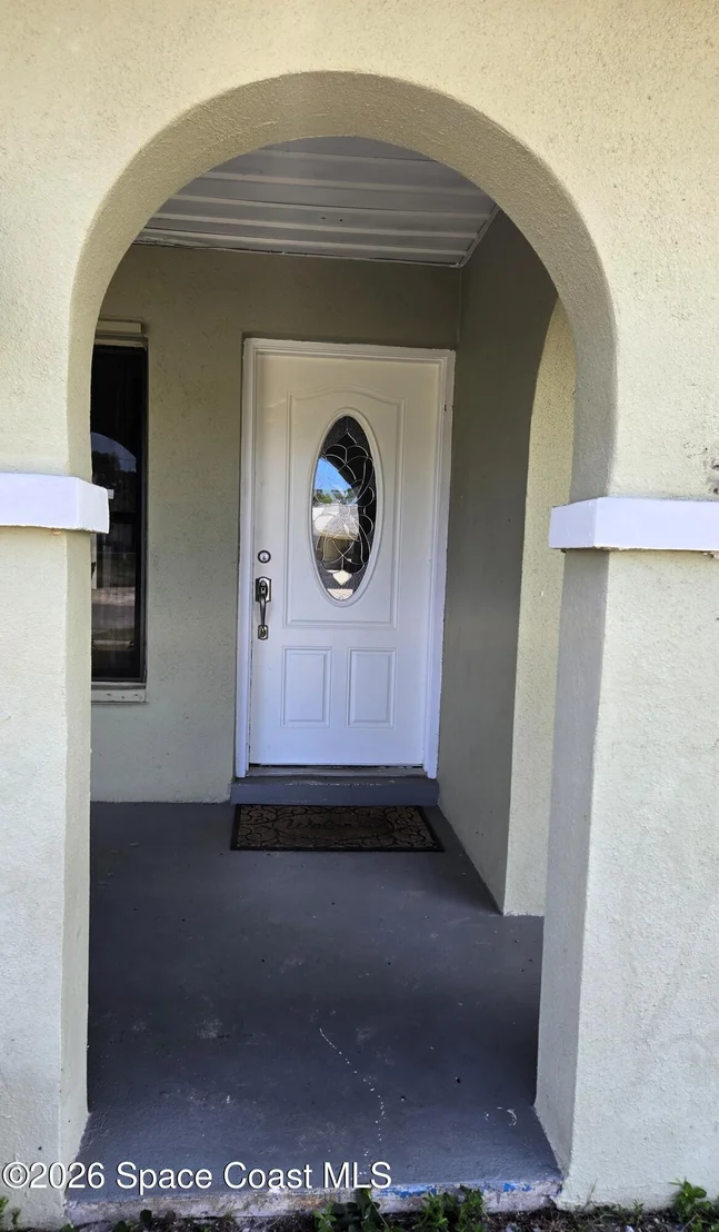 Photo of 940 Bacon Circle NE