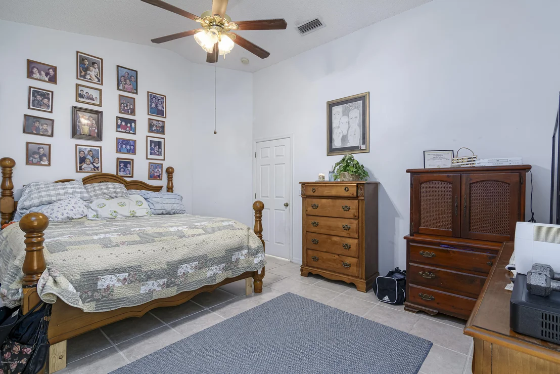 Photo of 752 Lake George Drive