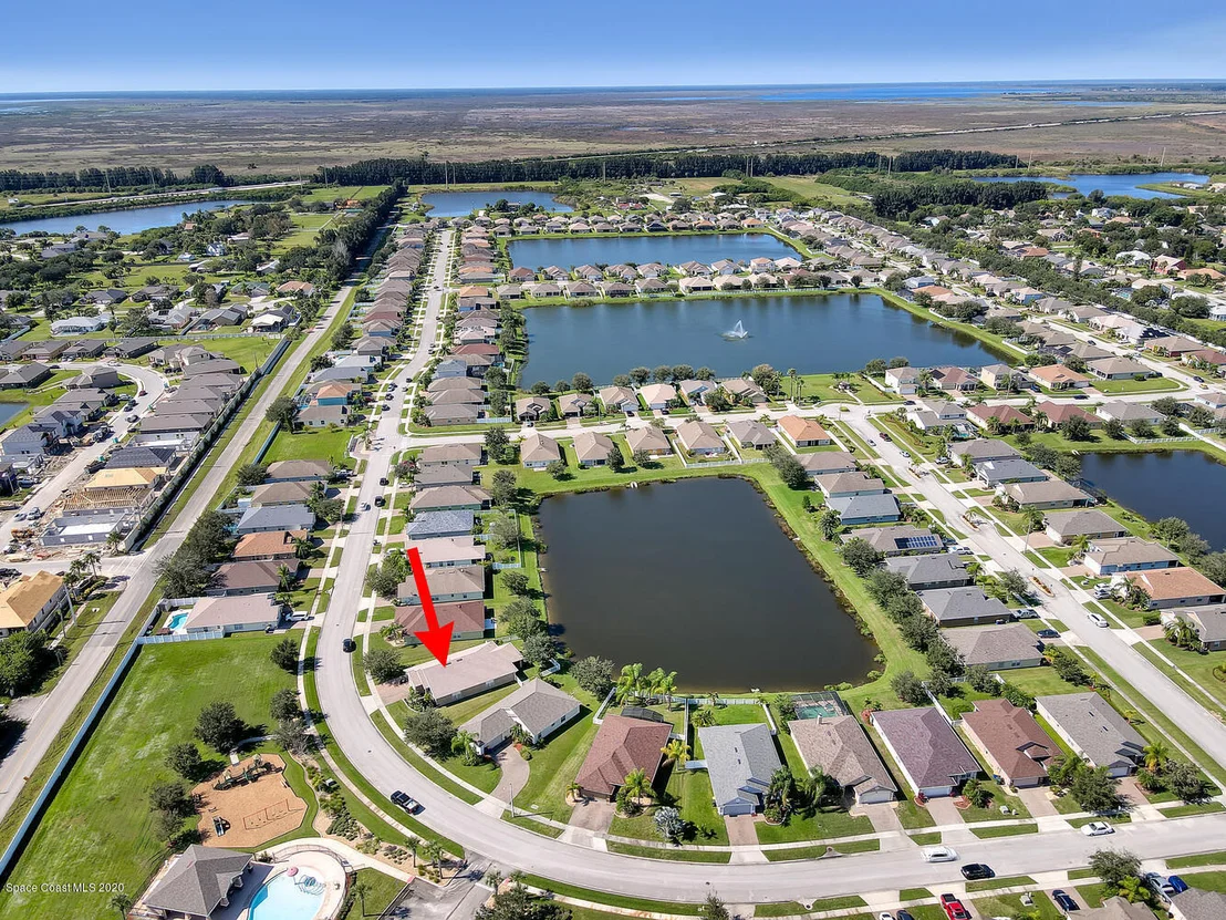 Photo of 2371 Bridgeport Circle
