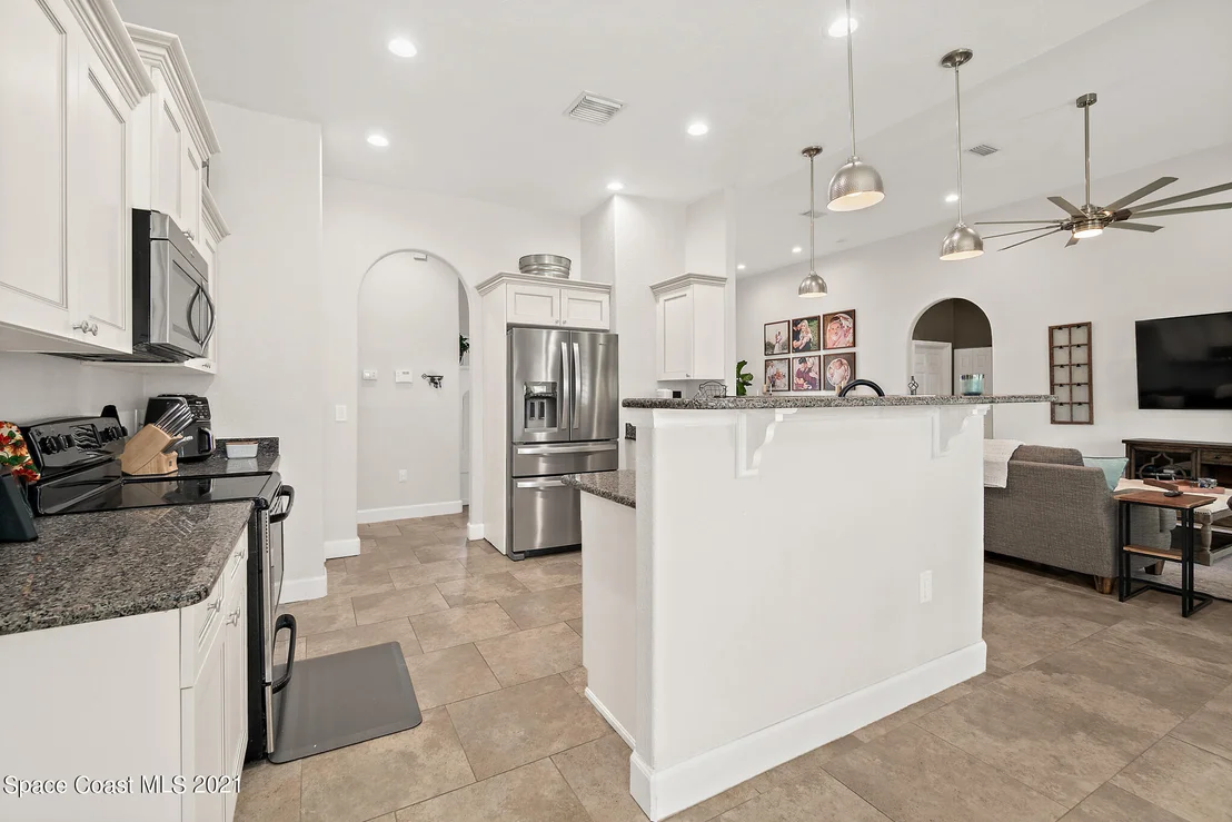 Photo of 6495 Bamboo Avenue