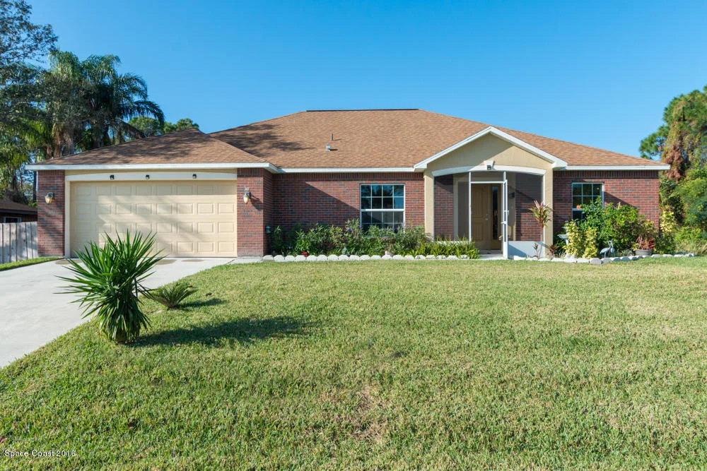 Photo of 141 Palm Circle