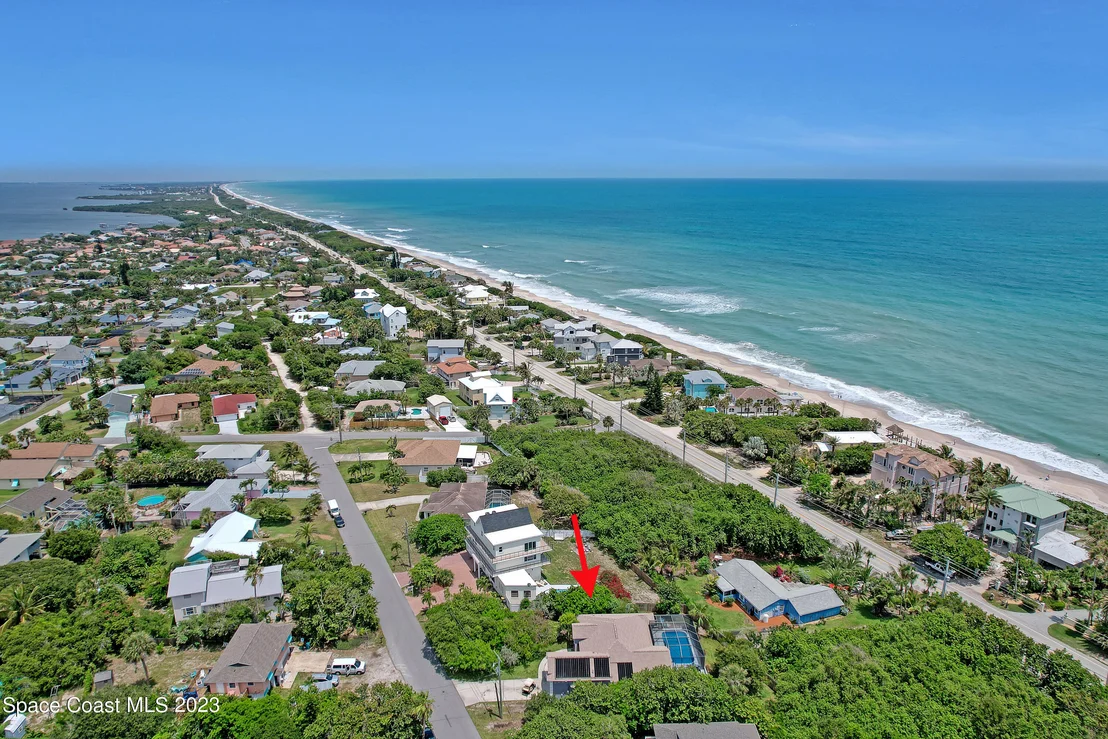 Photo of 5145 Palm Drive