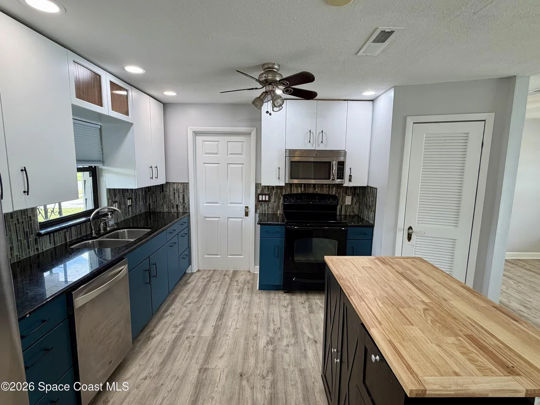 Photo of 1088 Basque Drive
