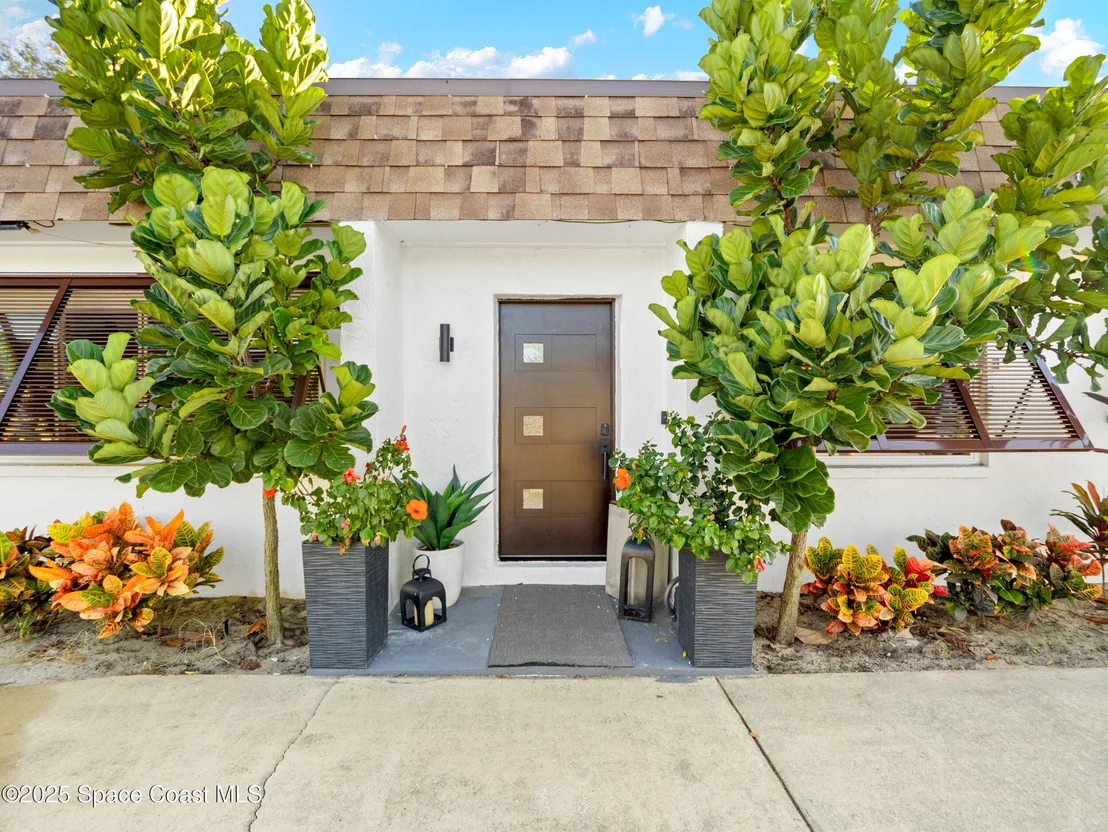 Photo of 219 Sand Pine Road
