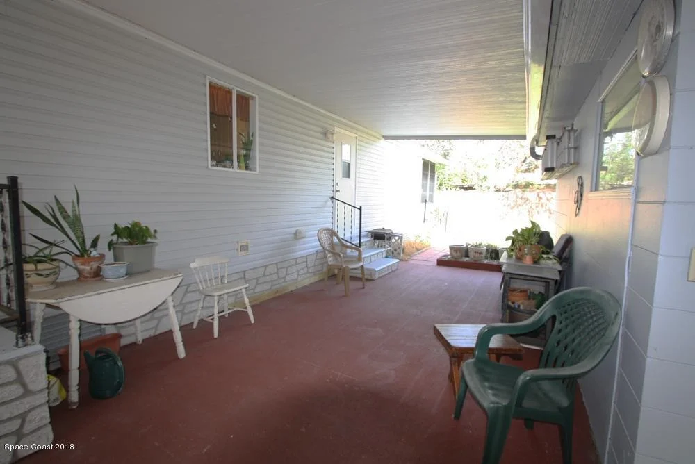 Photo of 1585 Seneca Drive