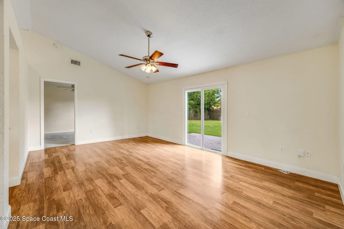 Photo of 6375 Cable Avenue