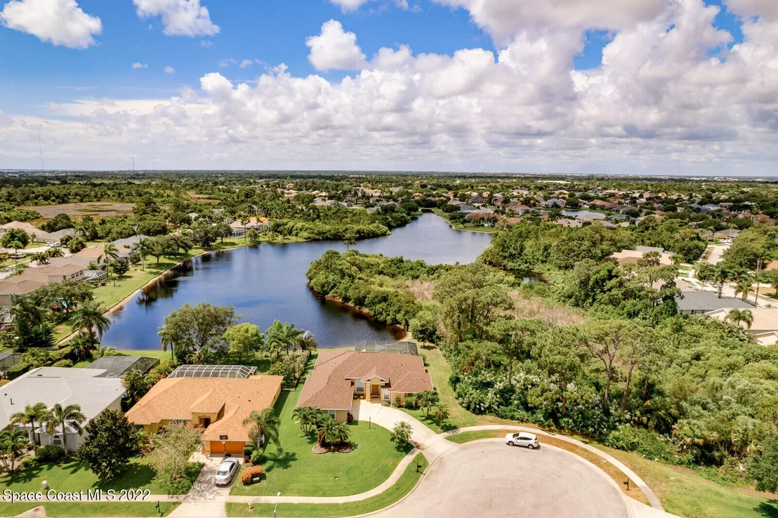 Photo of 349 Pebble Hill Way