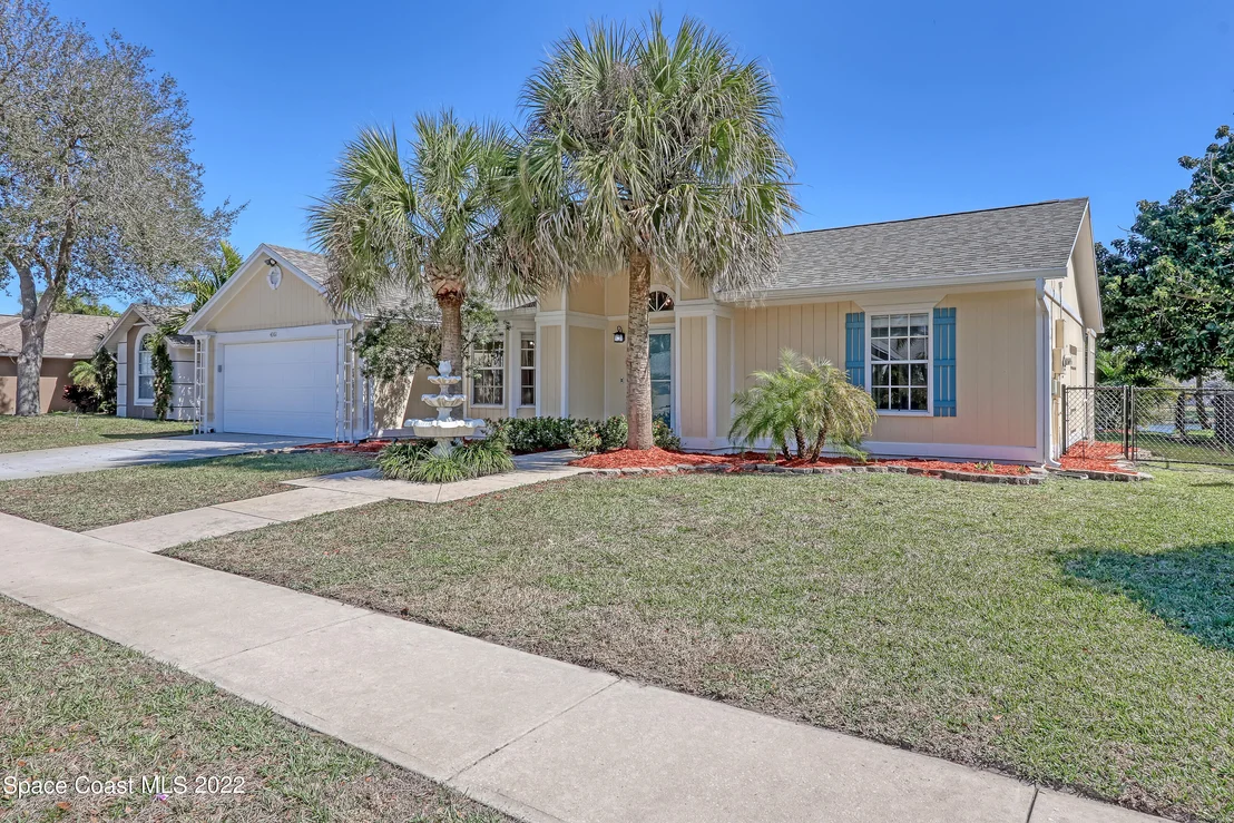 Photo of 4361 Silver Lake Drive