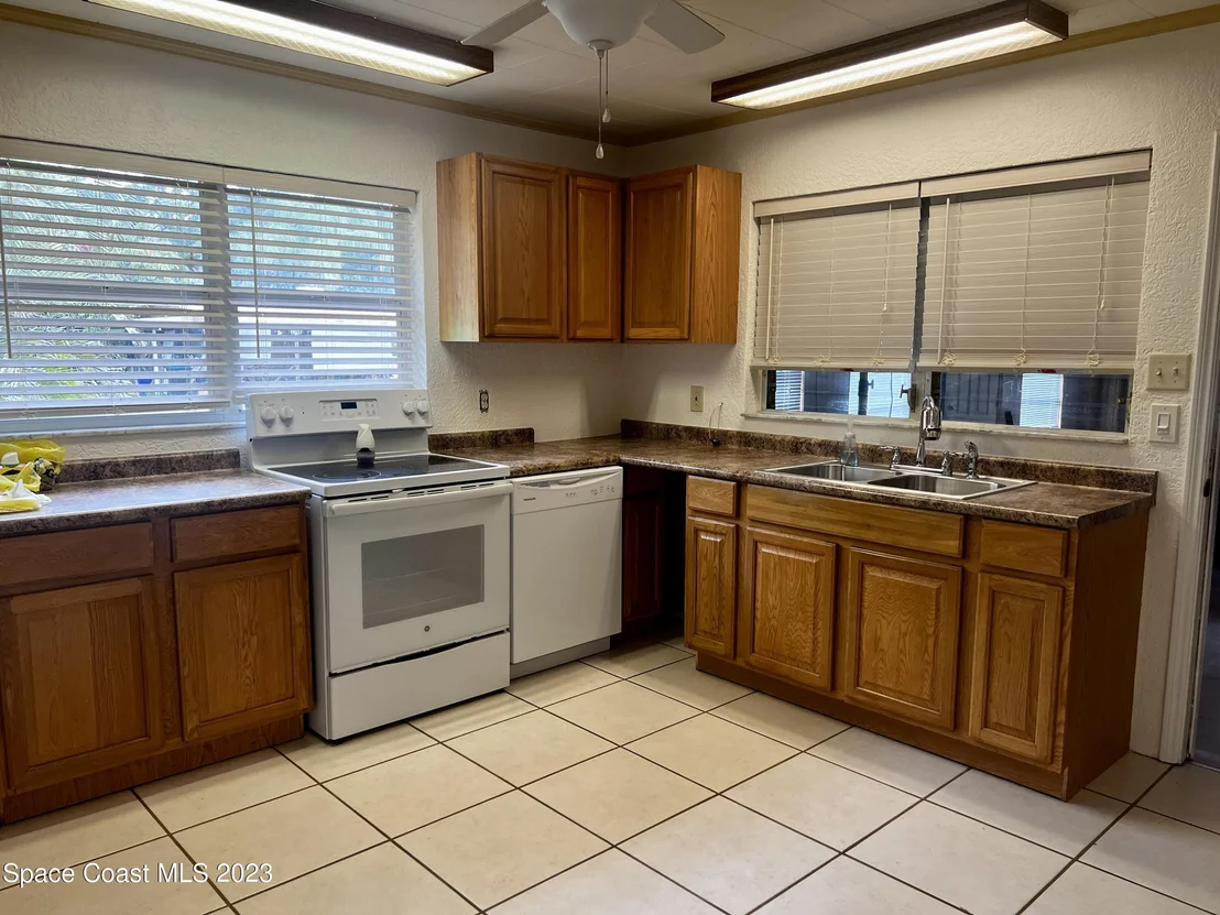 Photo of 2707 Palm Drive