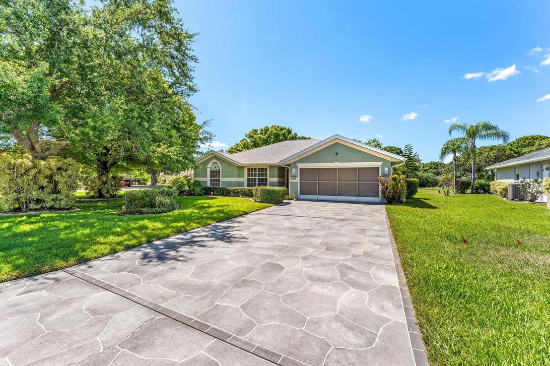 Photo of 1412 Casa Road
