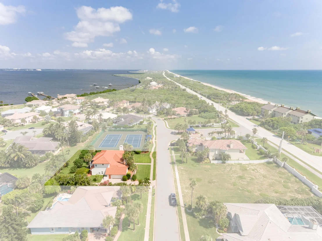 Photo of 202 Loggerhead Drive