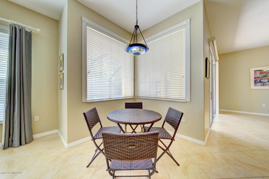 Photo of 4698 Alamanda Drive