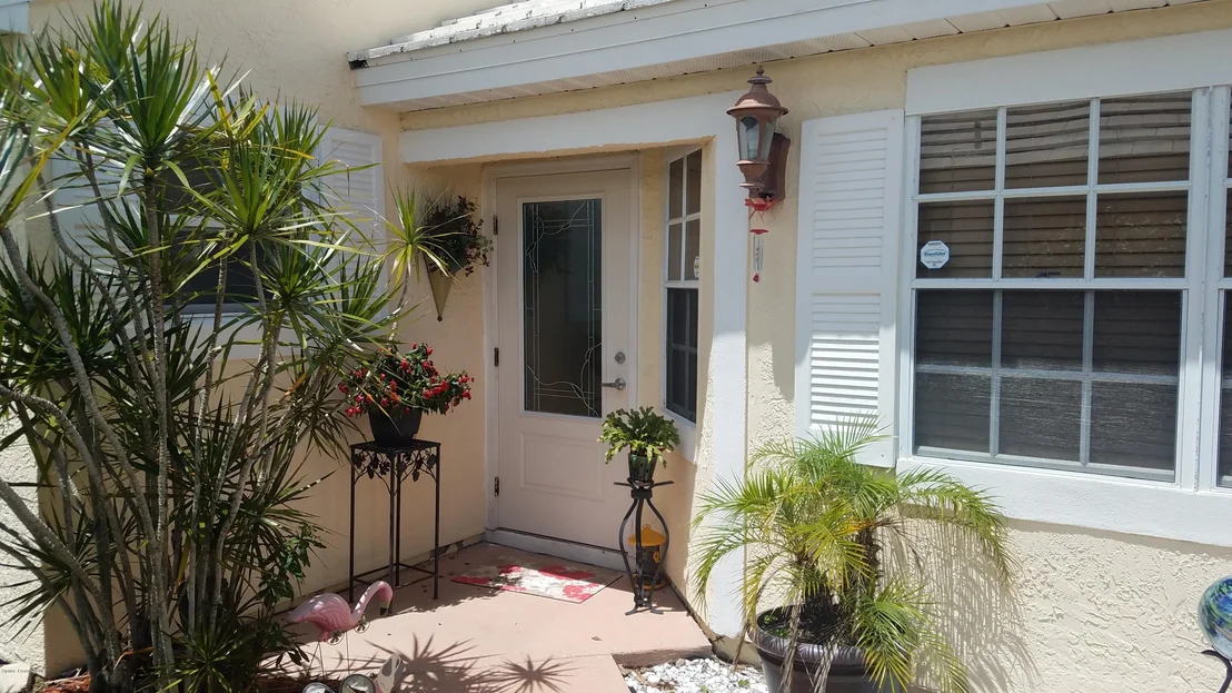Photo of 1942 Elderberry Court NE