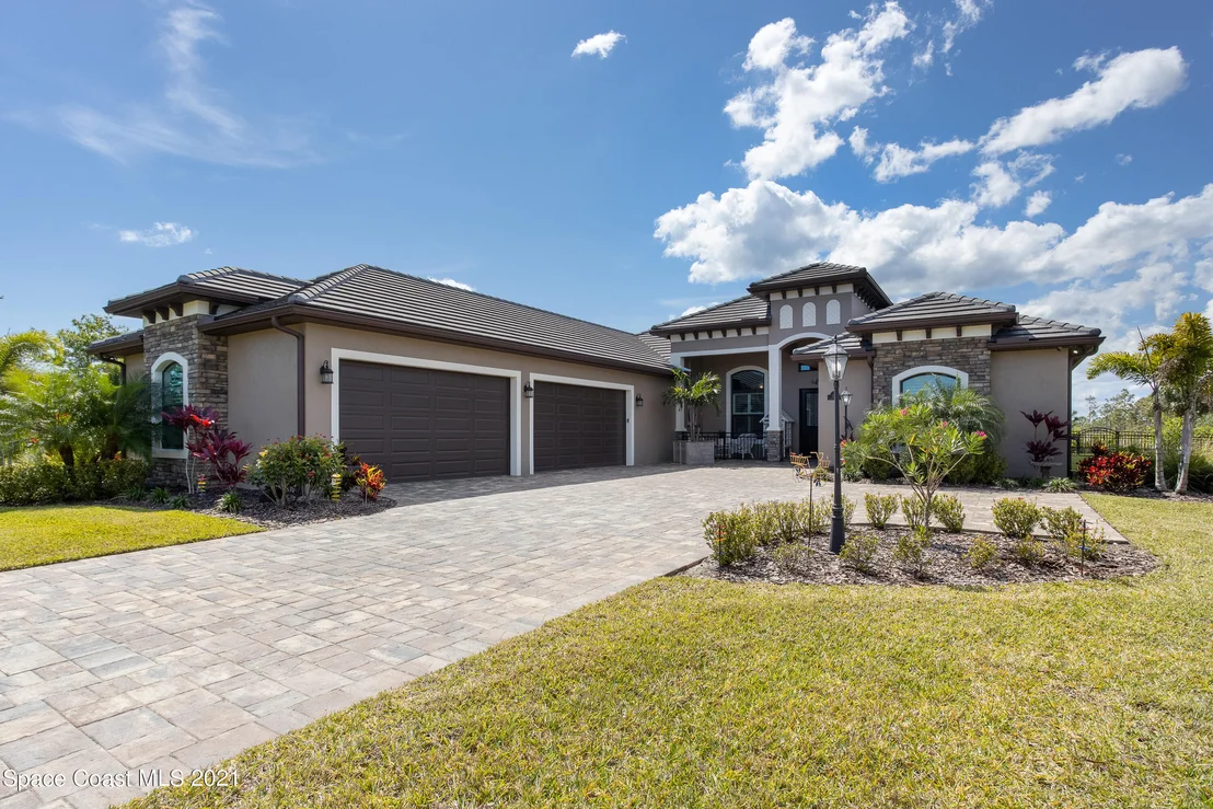 Photo of 2302 Westhorpe Drive