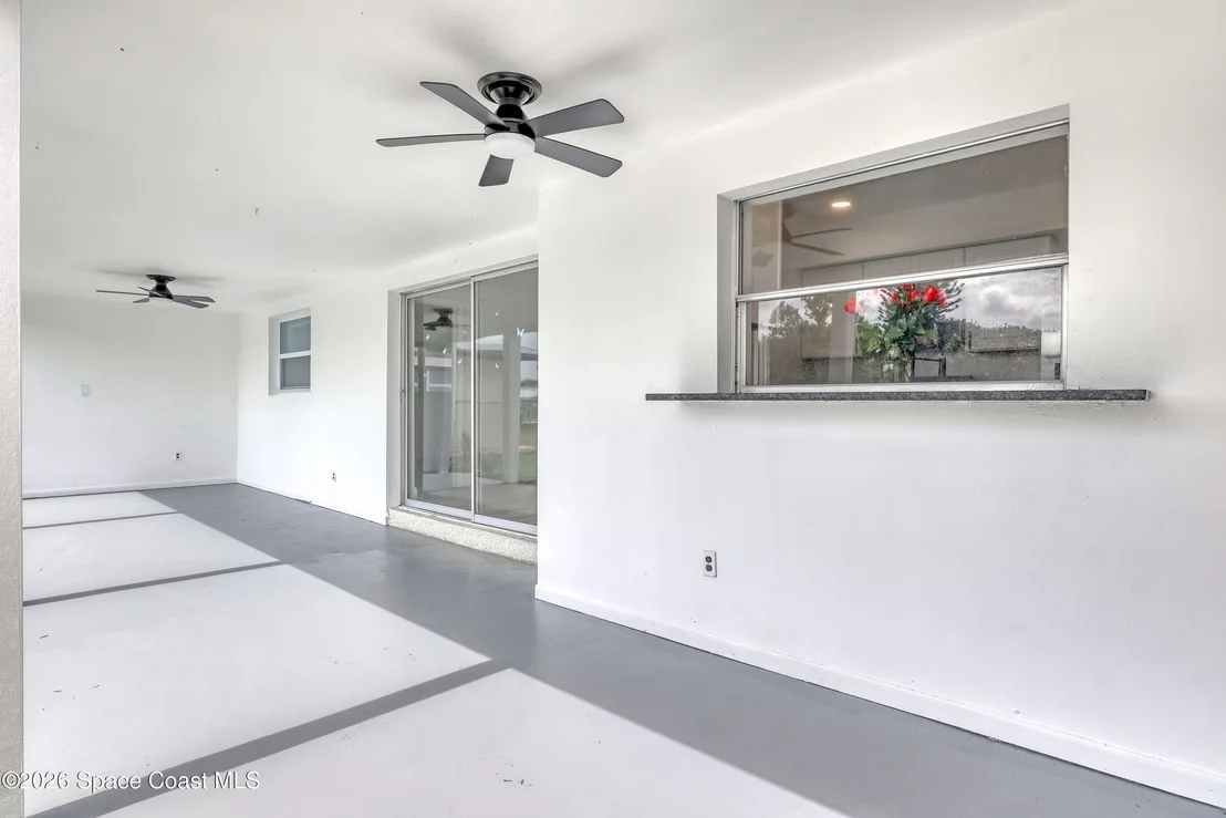 Photo of 34 Westview Lane