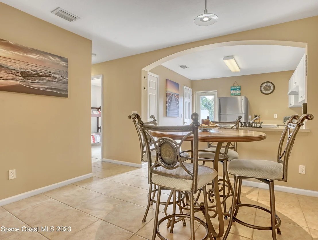 Photo of Unit 103 at 990 Luminary Circle