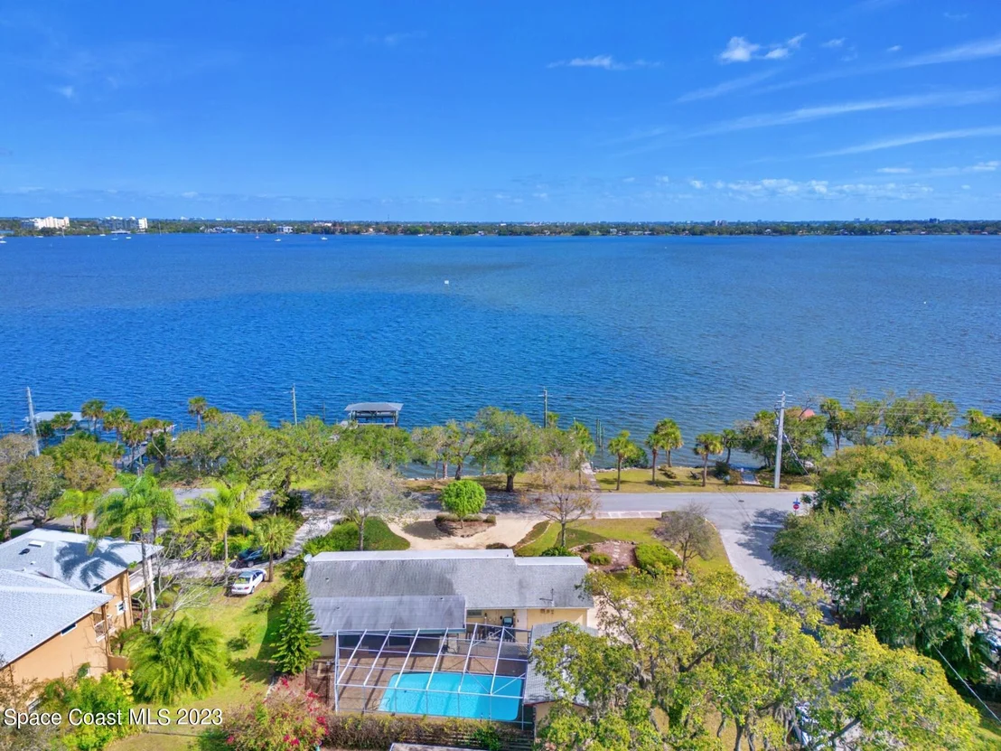 Photo of 535 Rockledge Drive