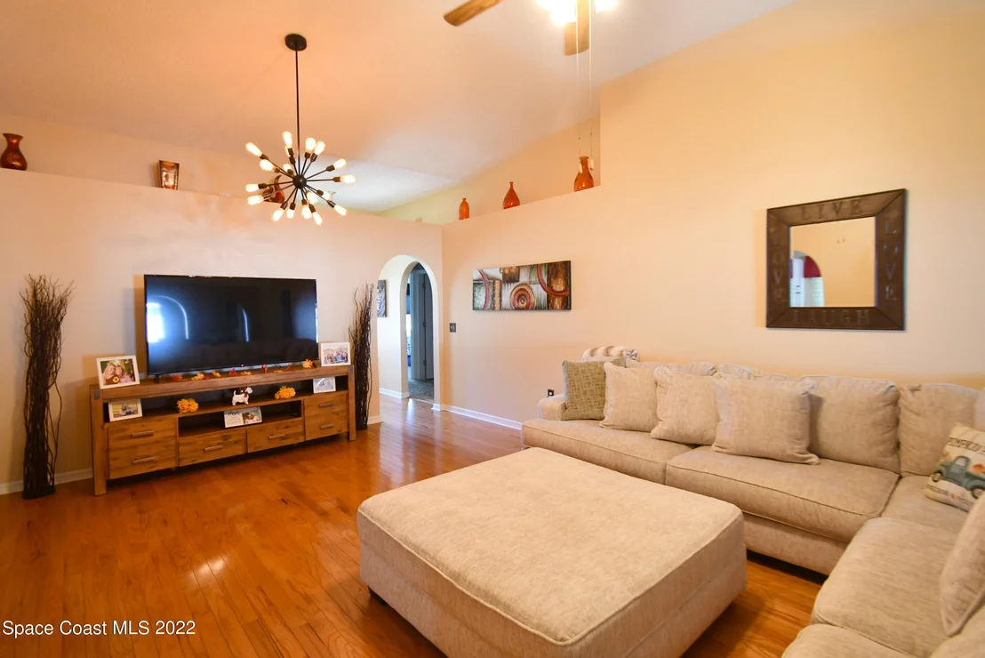 Photo of 4036 Four Lakes Drive
