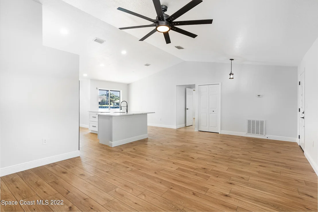 Photo of 1315 Ambra Drive