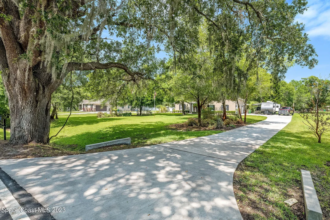 Photo of 1845 Turpentine Road