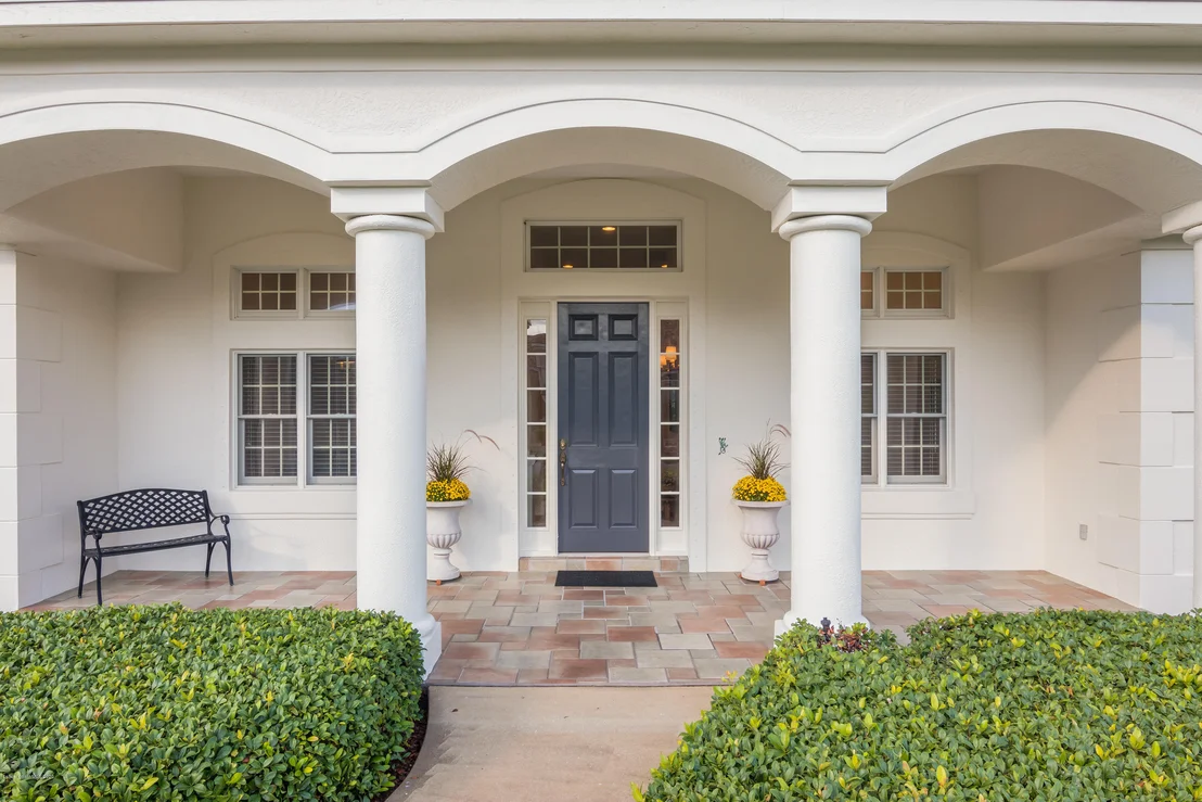 Photo of 1660 Canterbury Drive