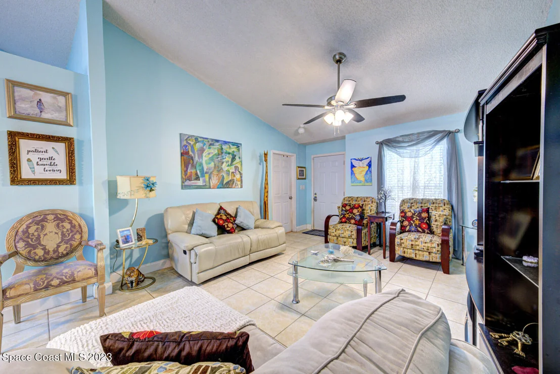 Photo of 3384 Meadowridge Drive