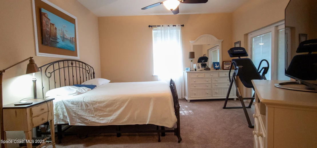 Photo of 114 Ashbury Boulevard