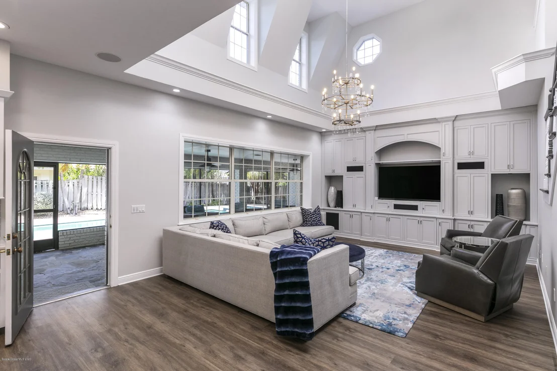 Photo of 440 Mallard Lane