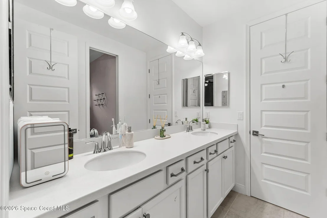 Photo of 2564 Addison Drive