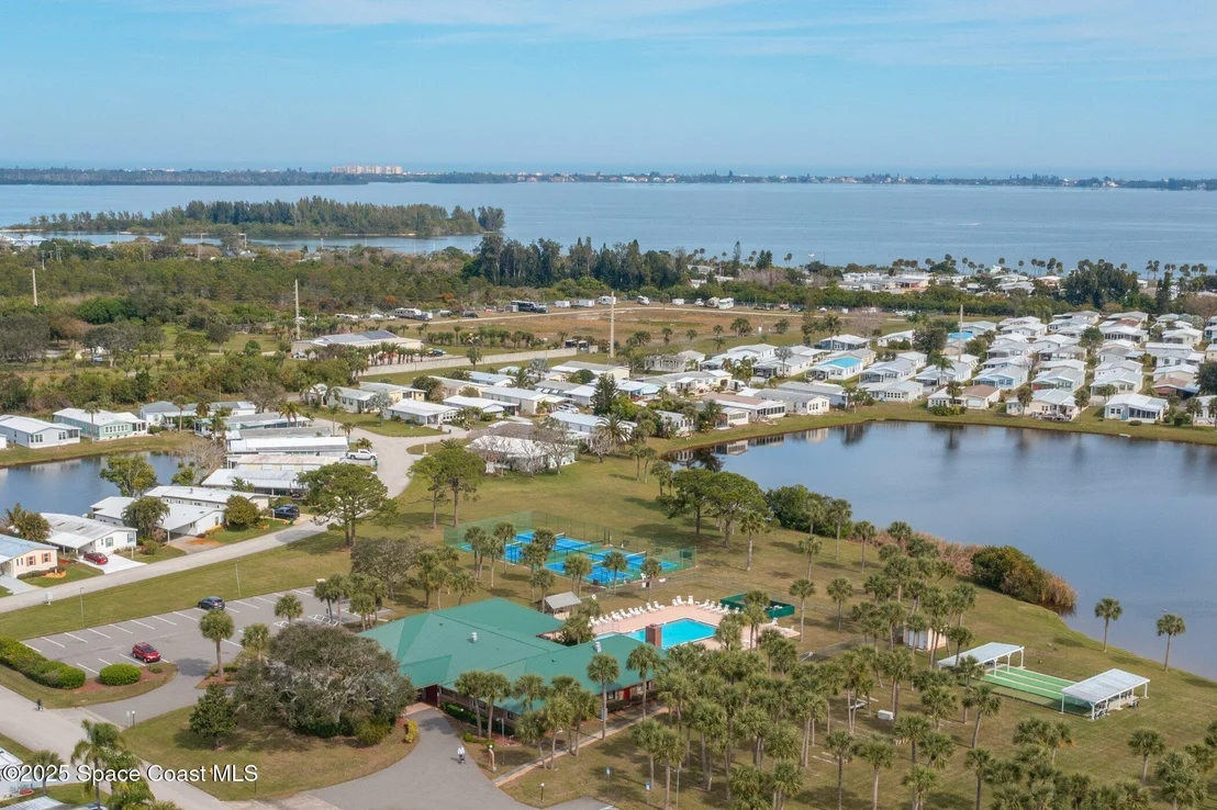 Photo of 641 Hyacinth Circle