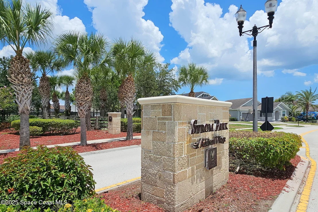 Photo of 8553 Drayton Circle