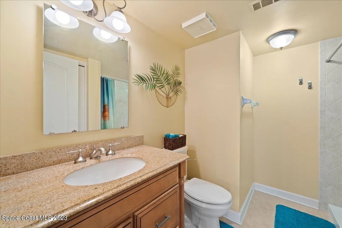 Photo of Unit 2202 at 1750 Commodore Boulevard