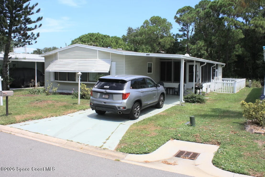 Photo of 435 Egret Circle