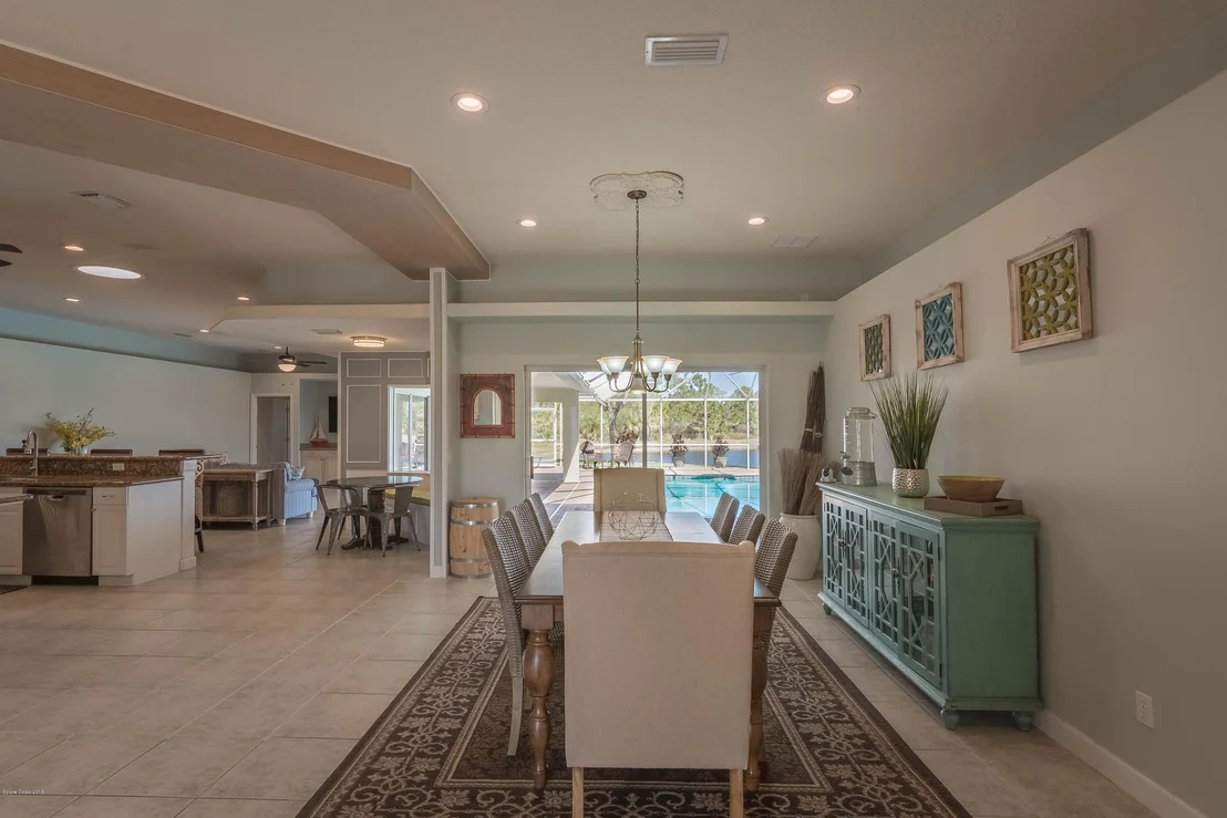 Photo of 1553 Quinn Drive