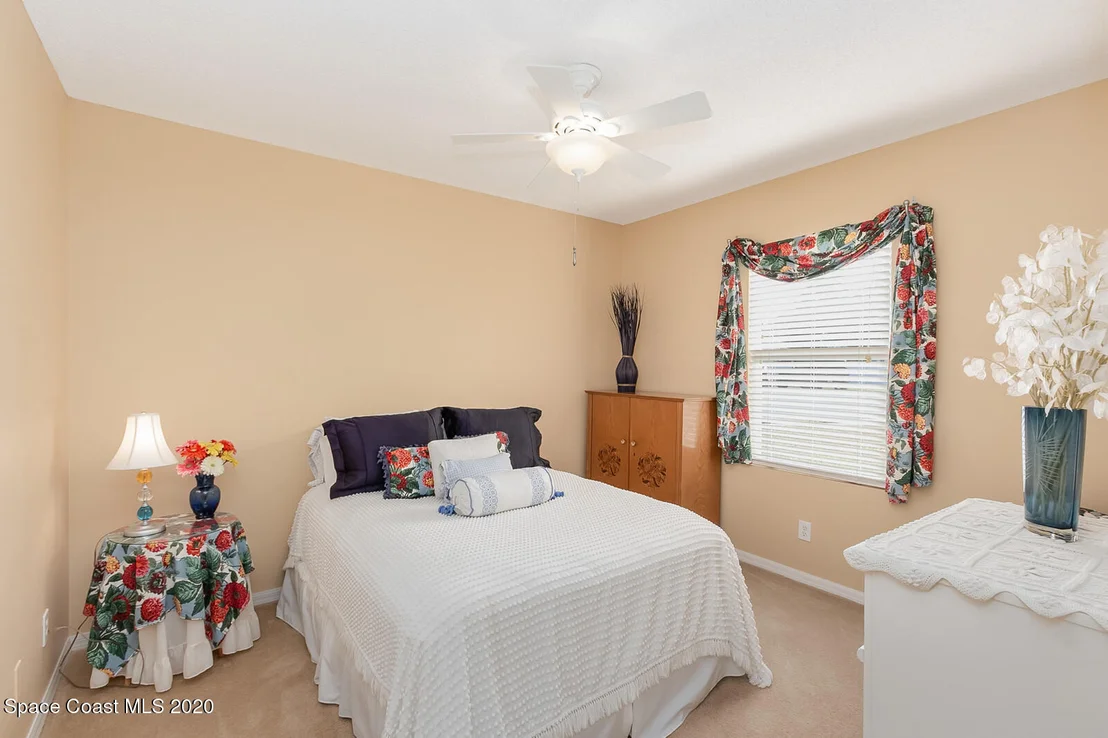 Photo of 957 Riviera Point Drive