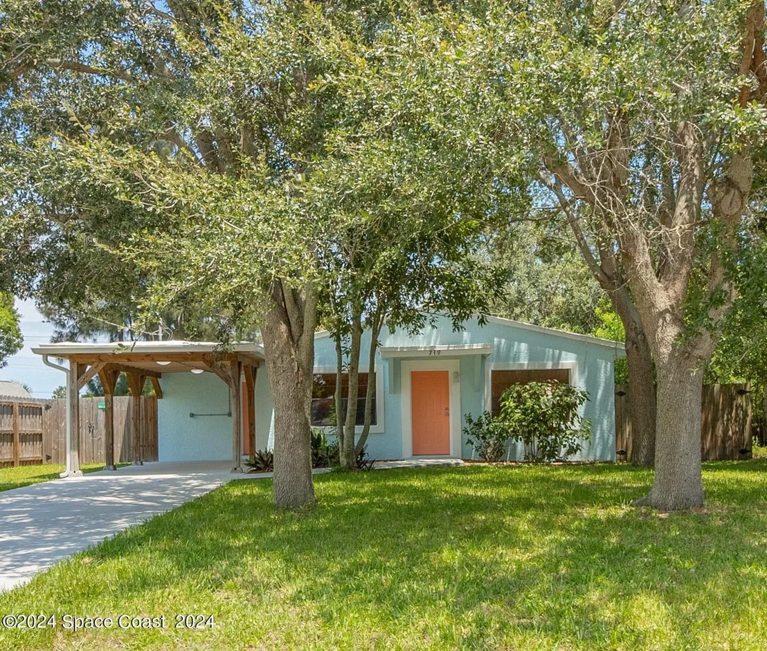 Photo of 719 Camellia Drive