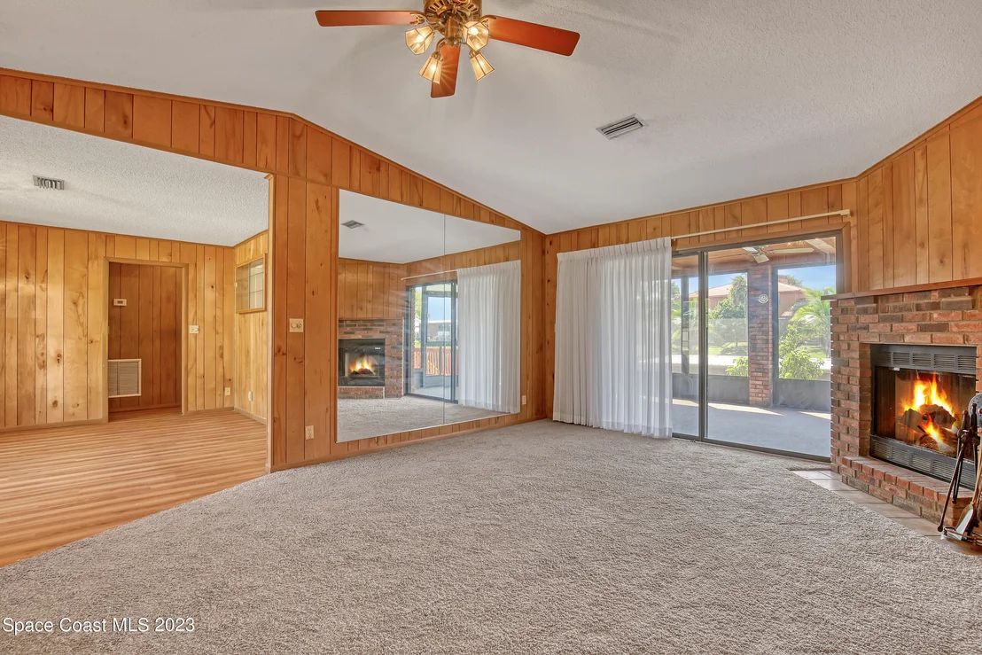 Photo of 2638 SE 32nd Street